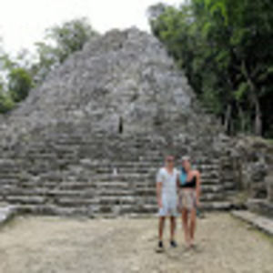 Meet your Posher, Leslie